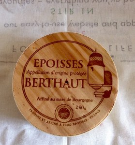 Epoisses fromage de Bourgogne - Epoisses cheese from Burgandy